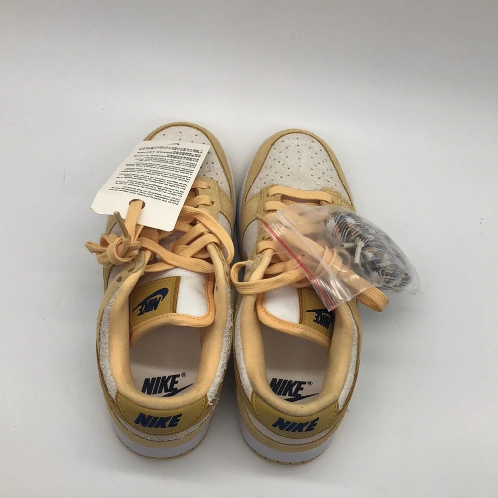 Women’s Nike Dunk Low LX Yellow/White DV7411-200 USED Size 6 - Picture 5 of 13